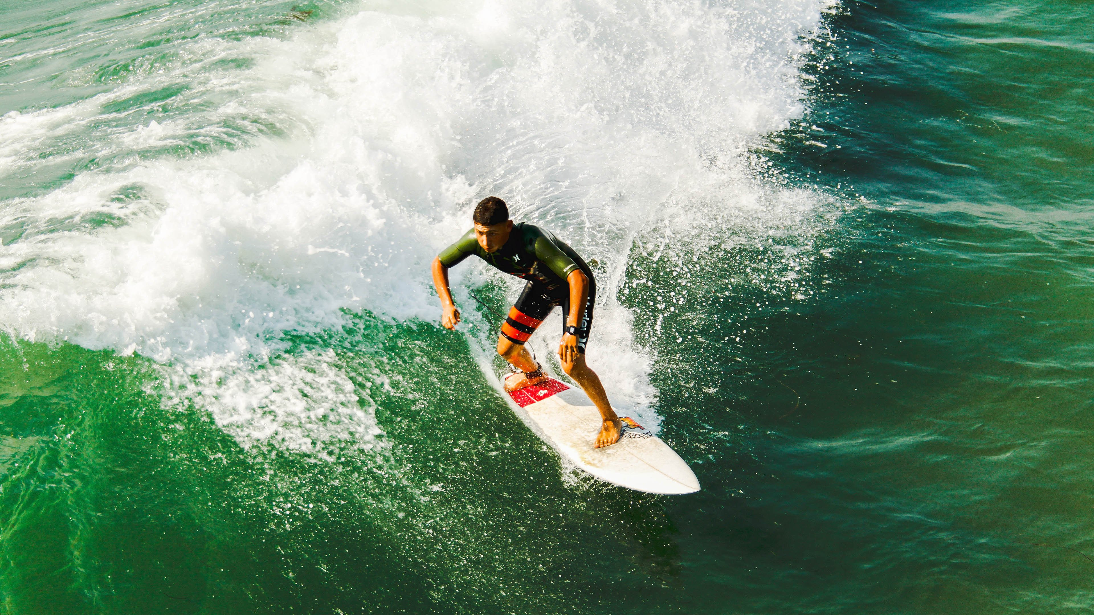“香港街头,SHO-CHAN Run 2025带来震撼速度冲击”